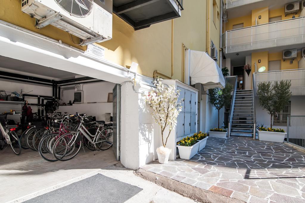 Residence Suisse Cattolica Zewnętrze zdjęcie