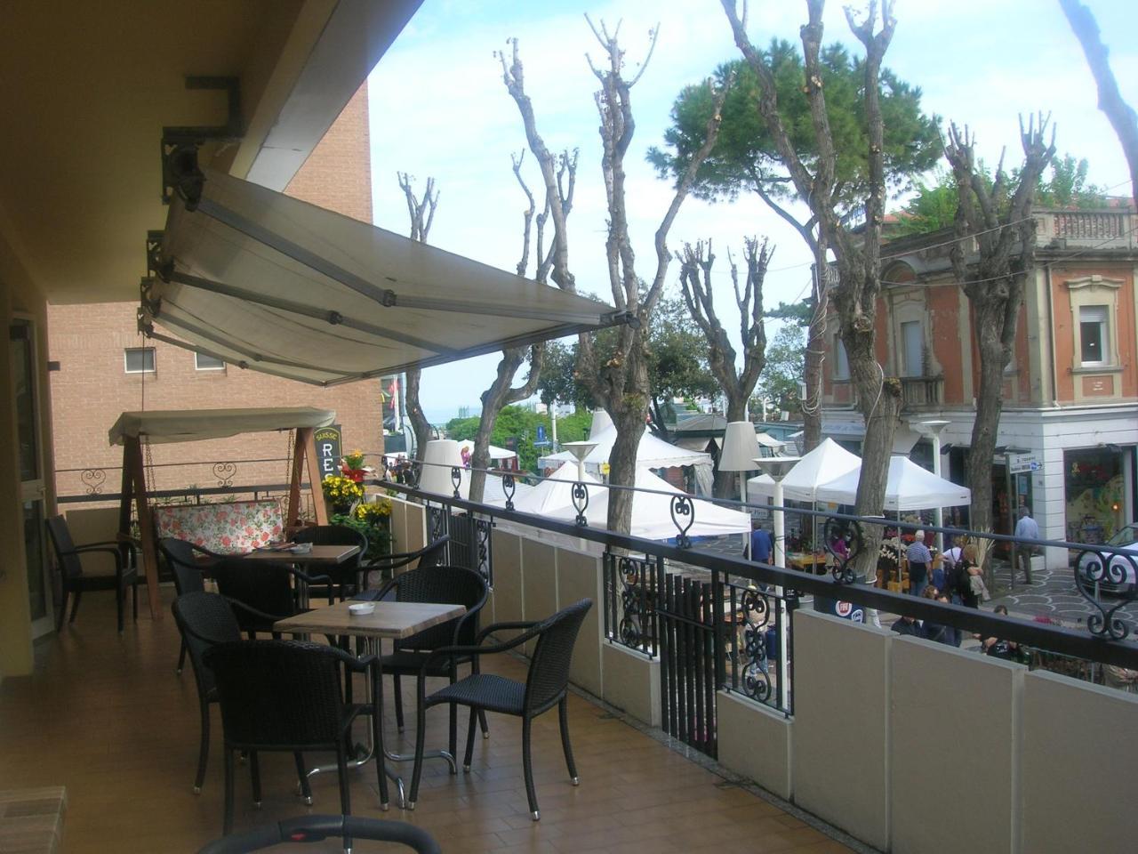 Residence Suisse Cattolica Zewnętrze zdjęcie